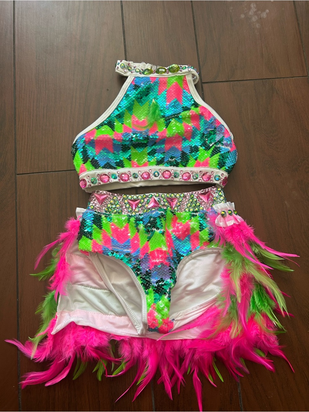 Glamour Neon Sequin Dance Set with Pink & Green Feathers